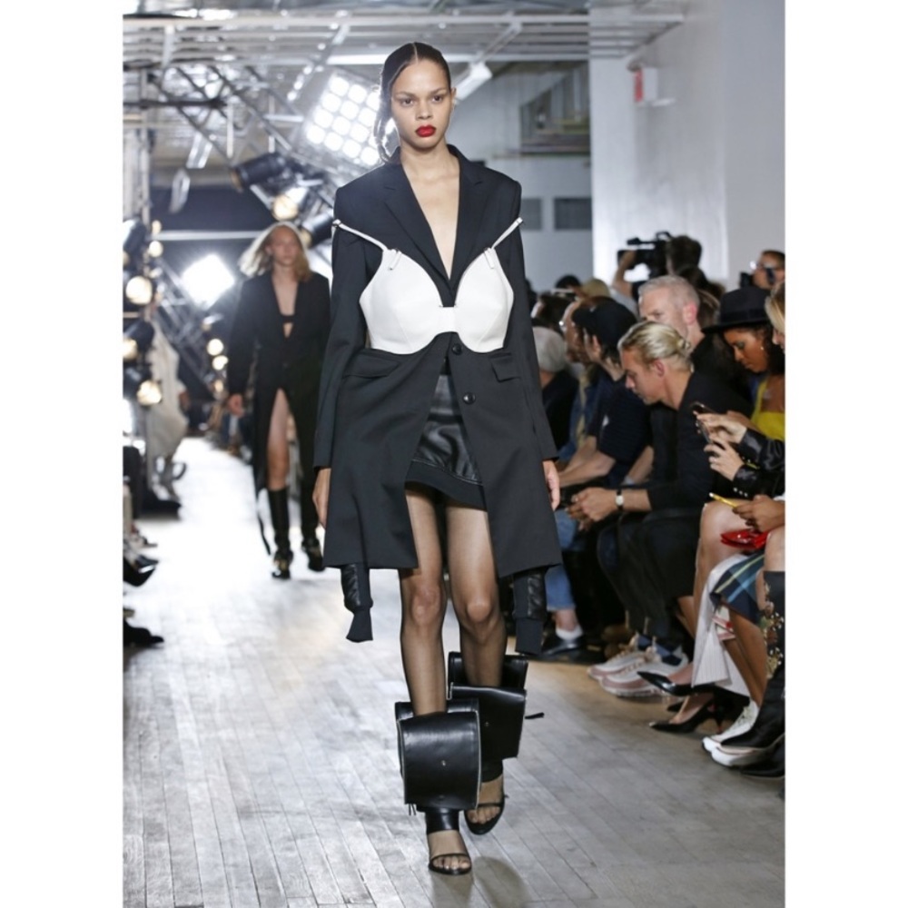 Helmut Lang Shayne Oliver White Leather Bra Bag - Picture 1 of 13